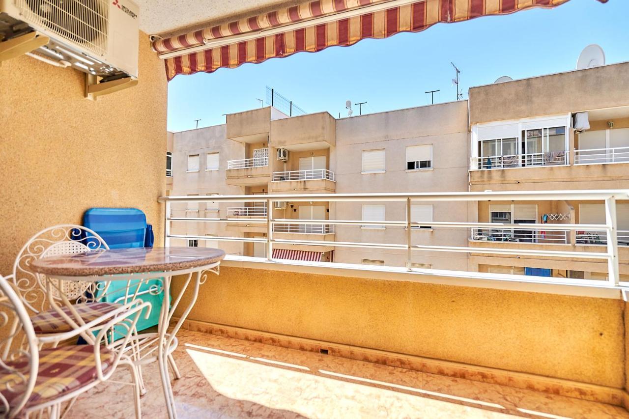 Espanhouse David 2 Bedroom Apartment Torrevieja With Pool Luaran gambar